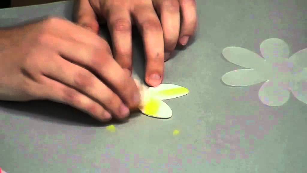 Giorgia Cicchinelli a Paint Your Life   Anello di plastica termoretraibile