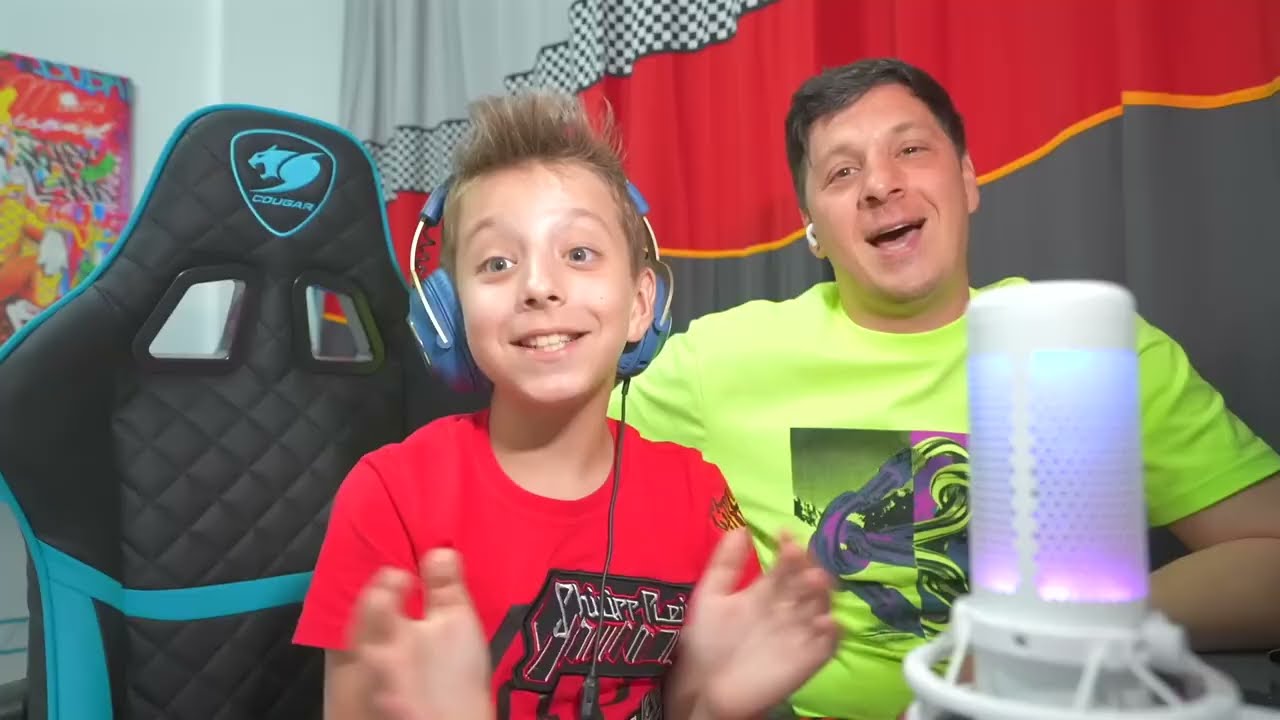 GONOSZ NAGYMAMA VS MENŐ FIÚK 😈 Őrült kihívás a ROBLOX-ban | Csapdák Boys and Toys számára