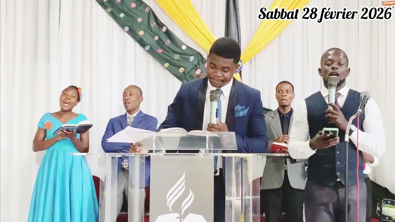 Jesus par ton sang précieux !! Bonne adoration !!