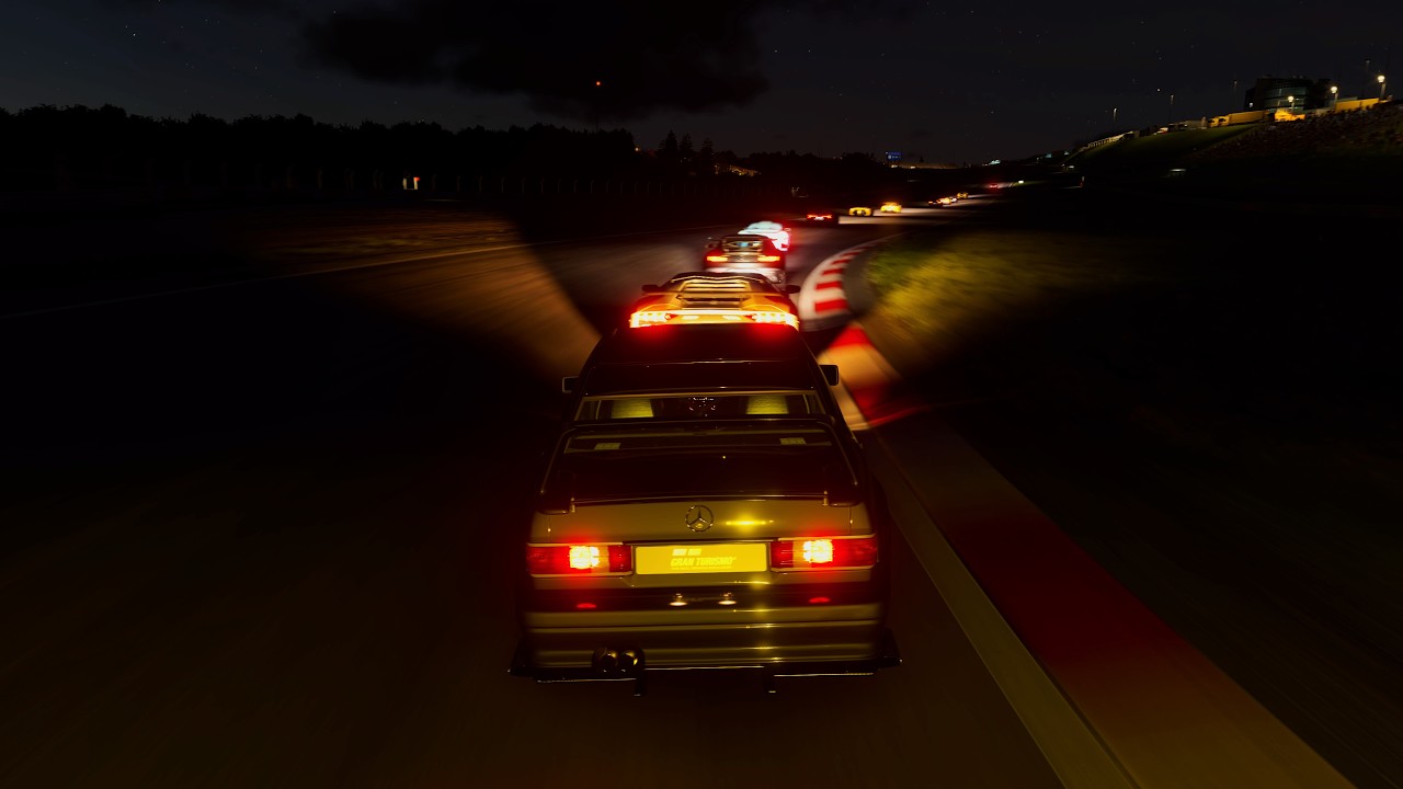 GT7 | Mercedes 190E 2.5 - 16 Evo II 1991 | Circuito Nürburgring nocturno