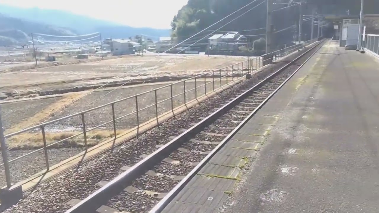 2026.1.10.丹鉄下天津駅に行って来ました。普通電車が到着出発しました。