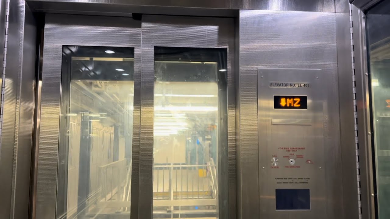 GAL Hydraulic Elevator @ Court Square 23rd Street Subway Station - Long Island City (Queens), NY
