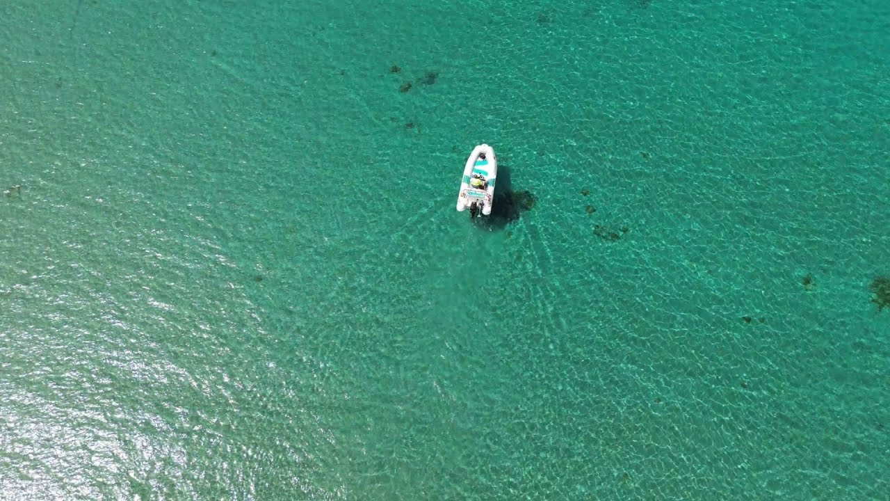 AT MAKRONISOS ISLAND FOR BBQ WITH A RIB BOAT / ΓΙΑ BBQ ΣΤΗ ΜΑΚΡΟΝΗΣΟ