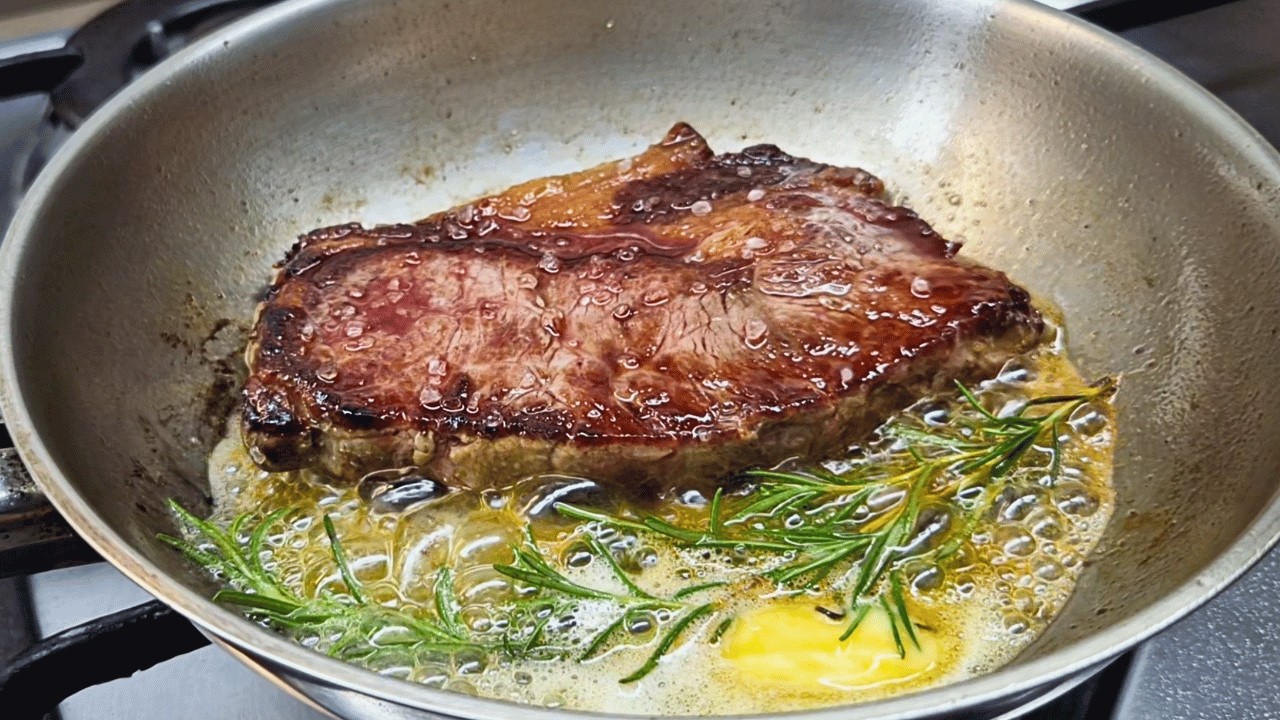 O Segredo dos Restaurantes para Deixar o Bife Super Saboroso!