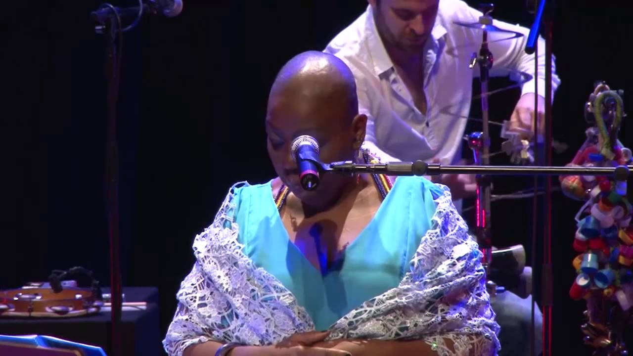 Mon´ami (Tiganá Santana) - álbum MAMA KALUNGA - Virgínia Rodrigues