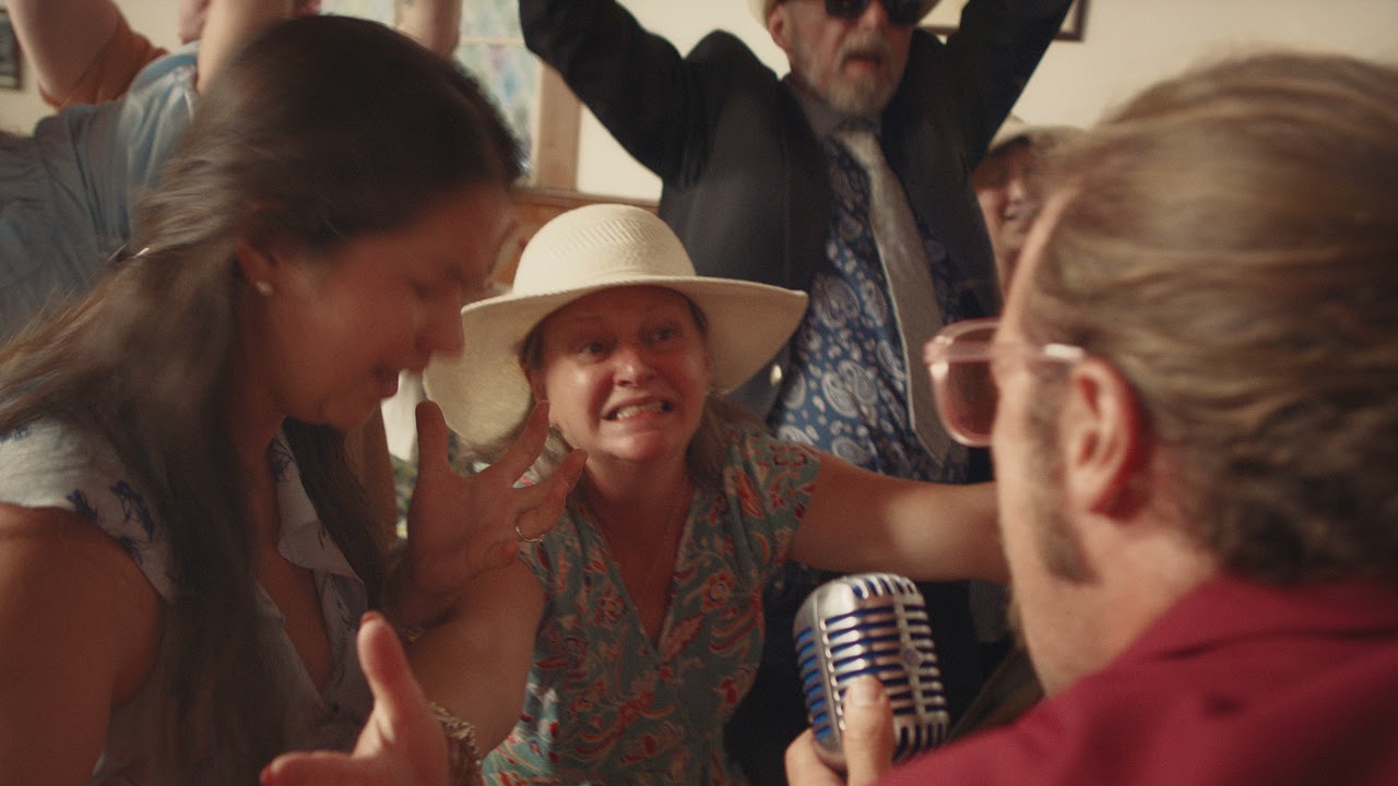 Jesse Roper 'Hold On Me' [Official Video]