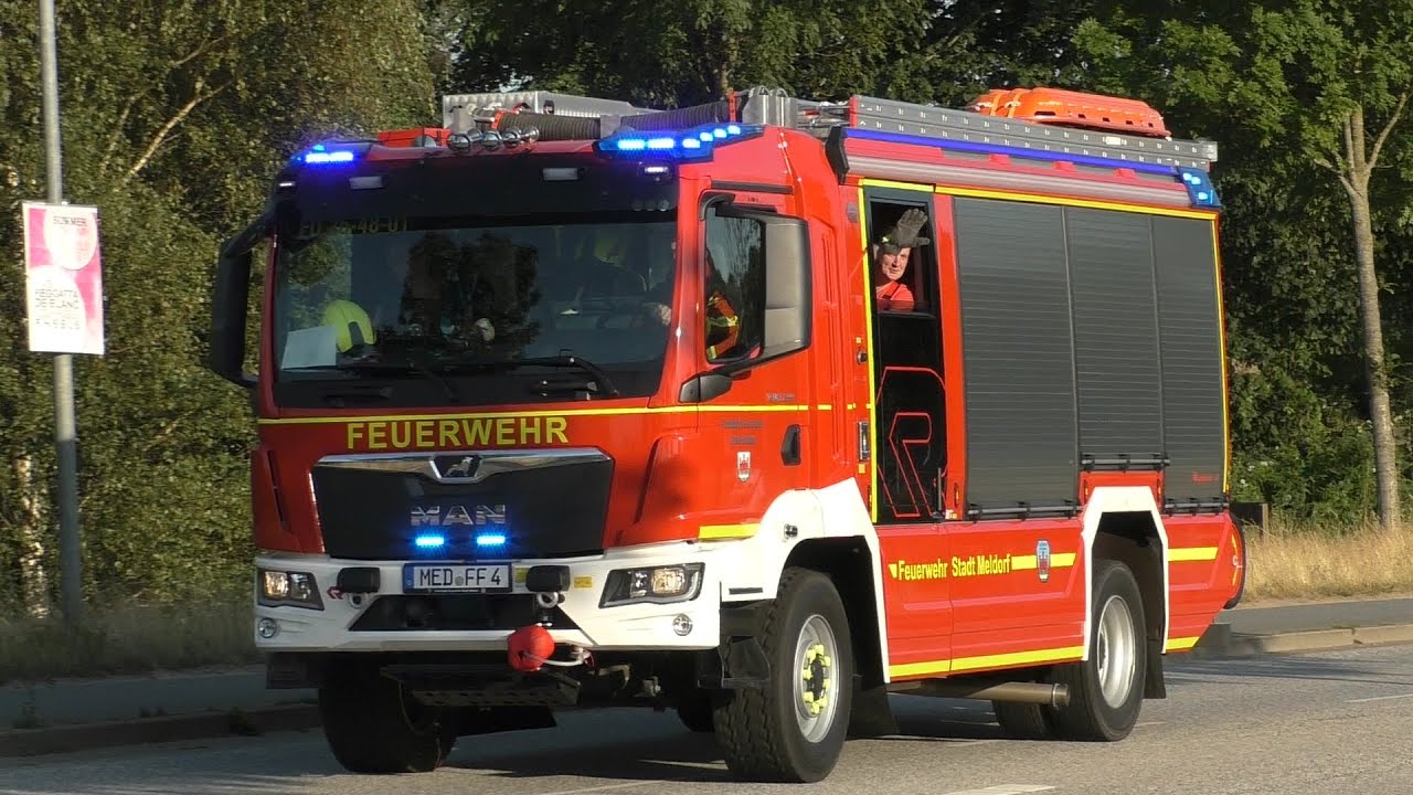[TH AUST nach VU] HLF1, ELW, GW-L1 FF Stadt Meldorf & SiKW Polizei