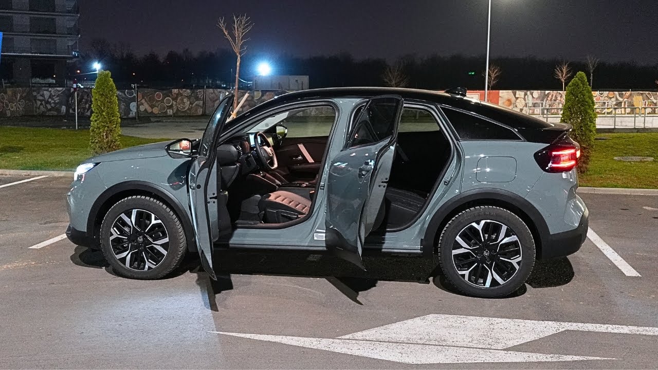 New Citroen C4 2025 Lights Review