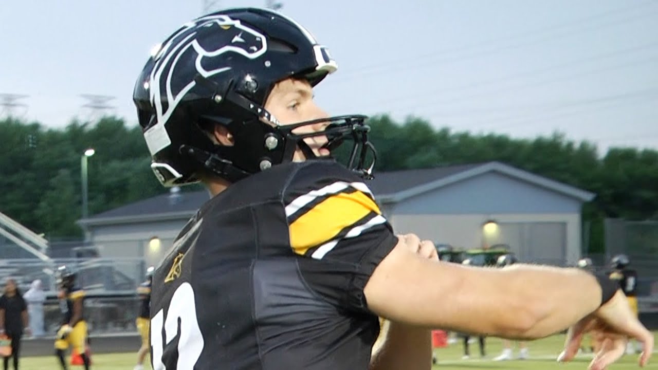 Metea Valley football scores 21 unanswered points to defeat Downers Grove South 35-19