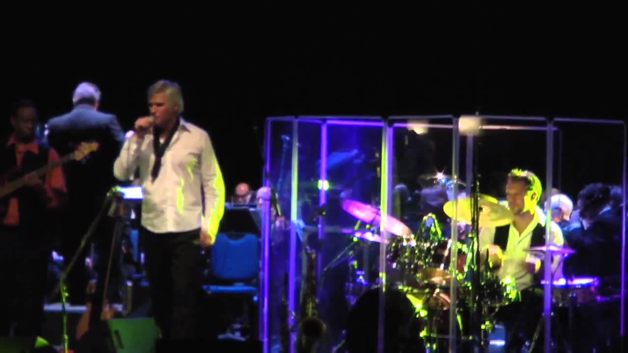 Daryl Stuermer of Genesis -  Symphony Concert 