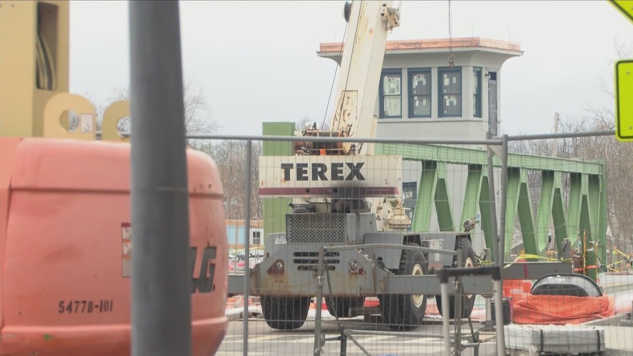 Completion of Brockport bridge construction delayed, local business owners worried