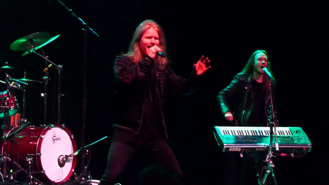 A Vulture Dies Alone - Arion