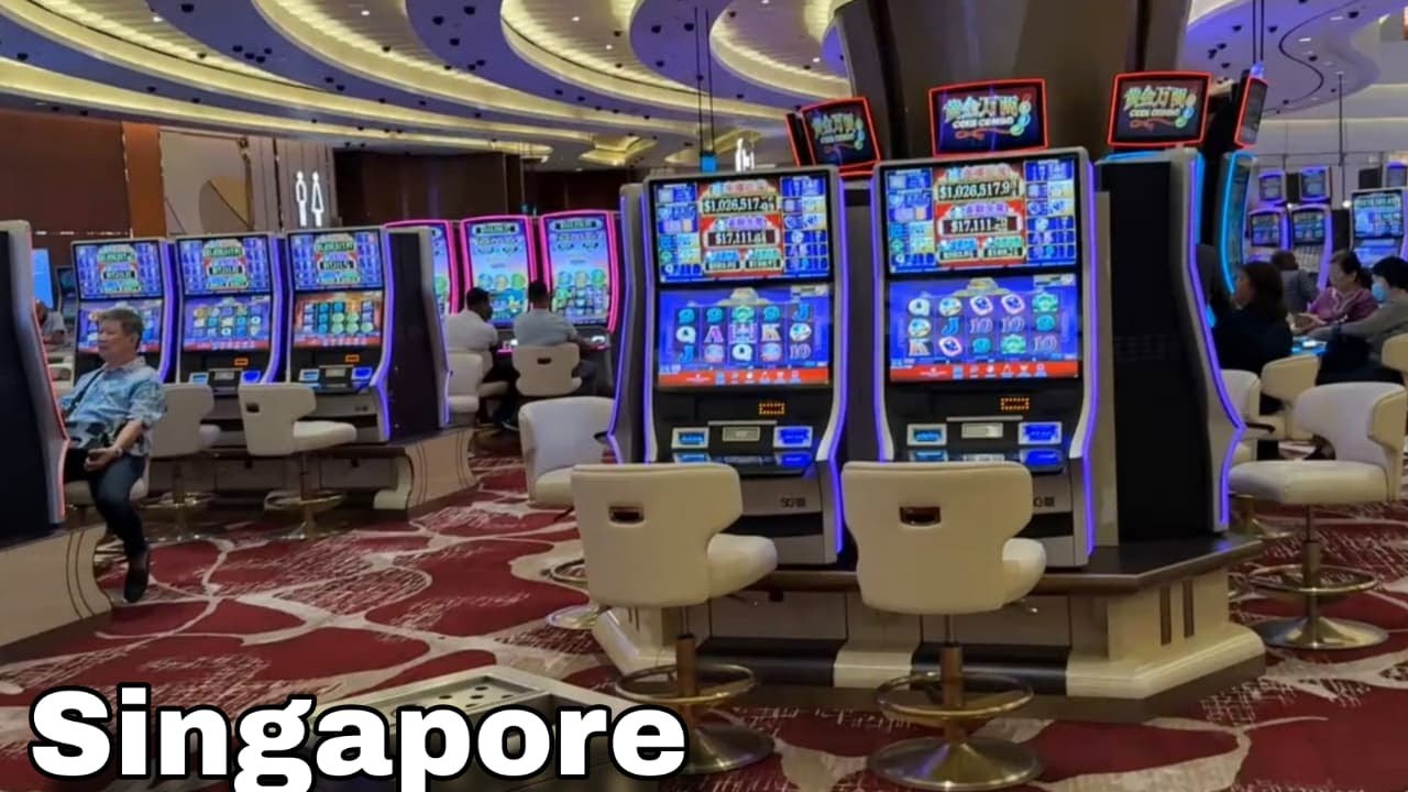 Singapore Casino Tour 🇸🇬 | Amazing Nightlife & Gaming Experience