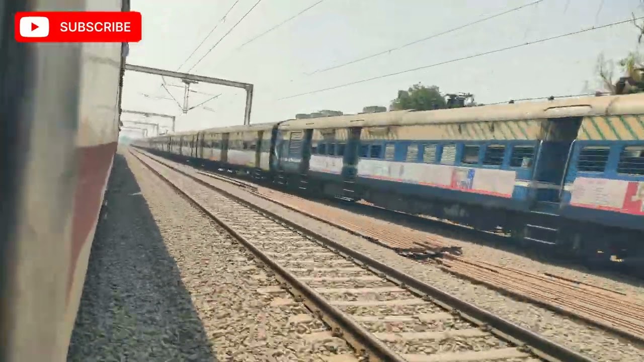 Surat To Mumbai Train | 22954 - Gujarat SF Express | 130Kmph Speed | Superfast Train