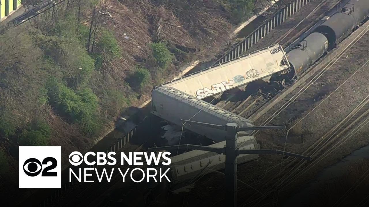 Freight train derails in North Bergen, N.J.