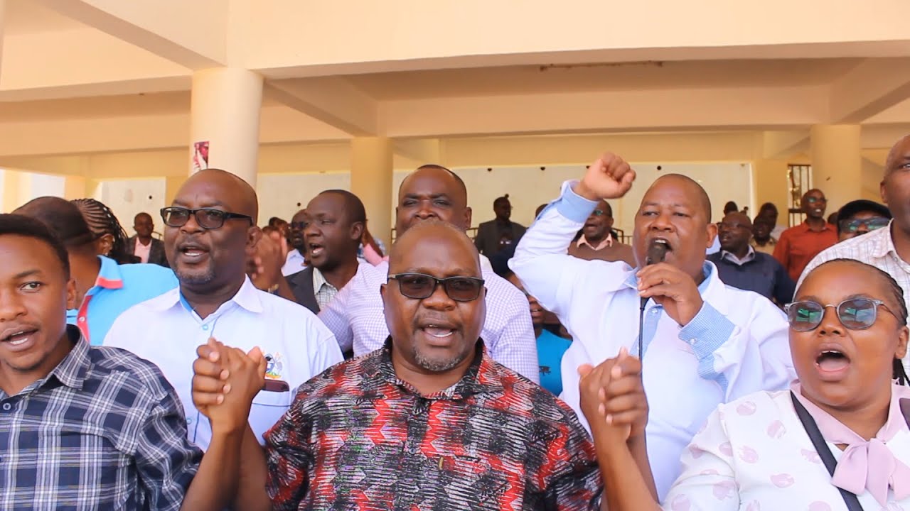 Universities  Lecturers Resume Strike