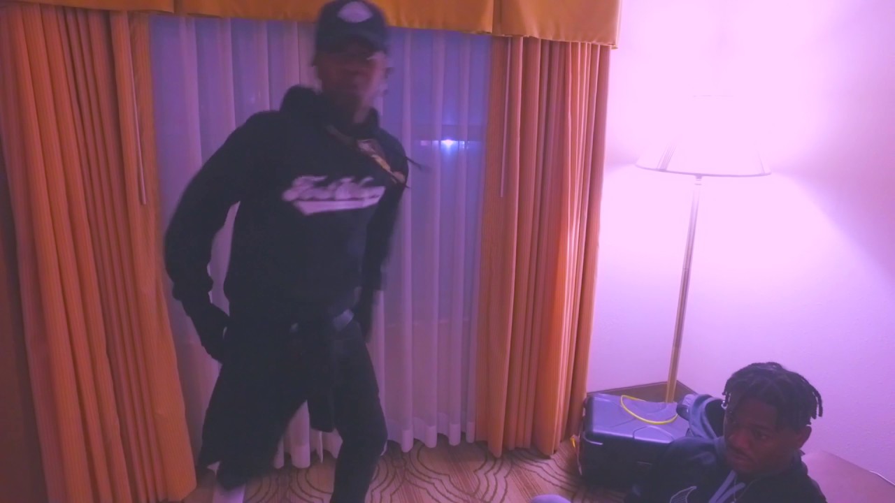 21 Savage - Savage Mode ( Official Dance Video ) @ZayHilfigerrr