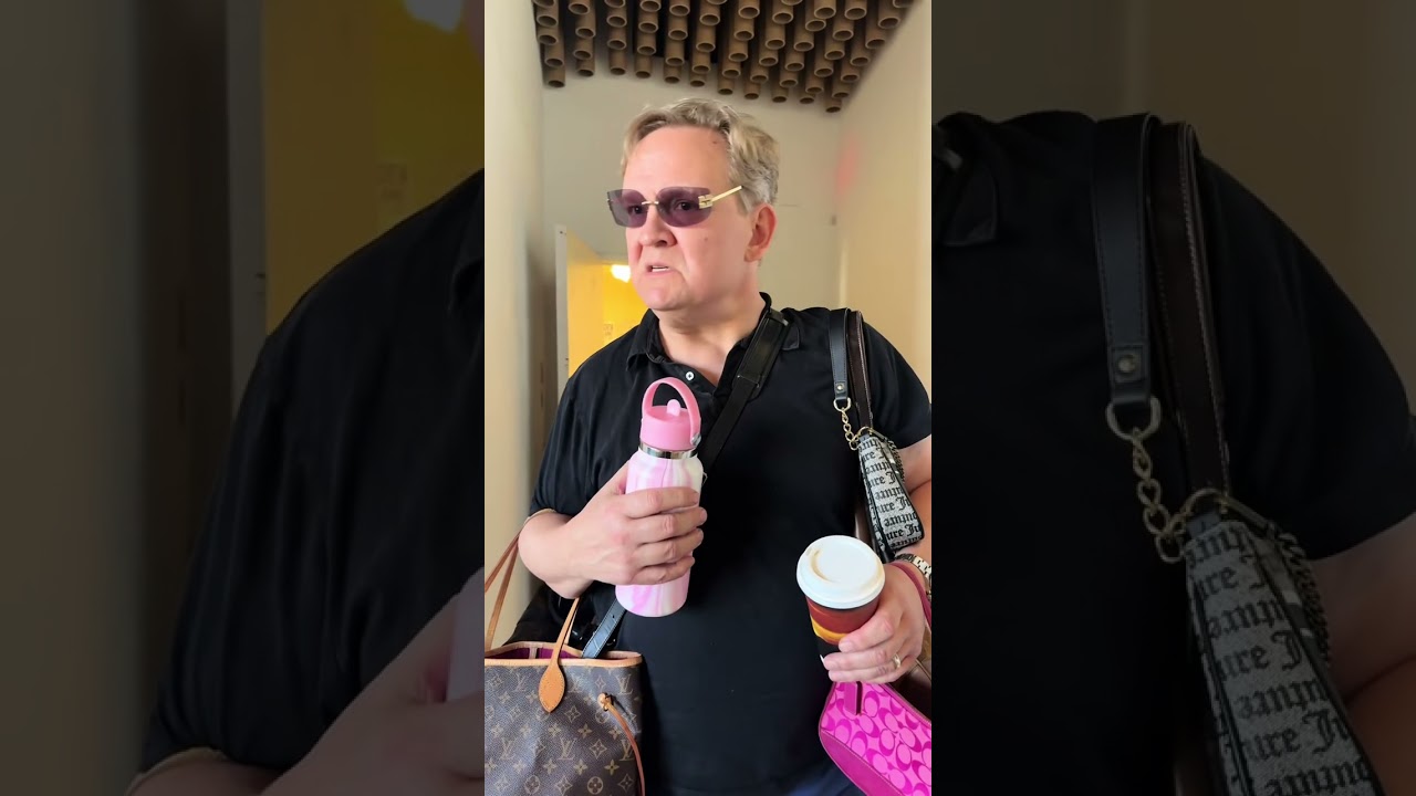 Walking into the DWTS rehearsal studios for week 9 quarter finals @AndyRichterTikTok 