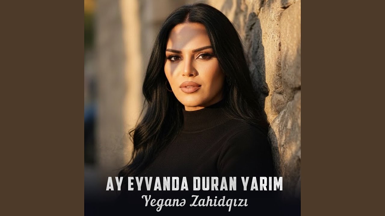Ay Eyvanda Duran Yarım