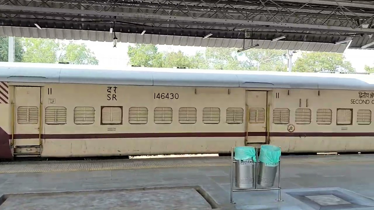 #16340 Nagercoil to Mumbai CSMT train route divert....to Thirich station....#Southern Railways