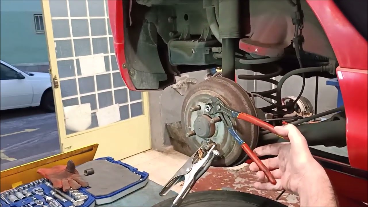 Sacar tornillo roto mediante soldadura