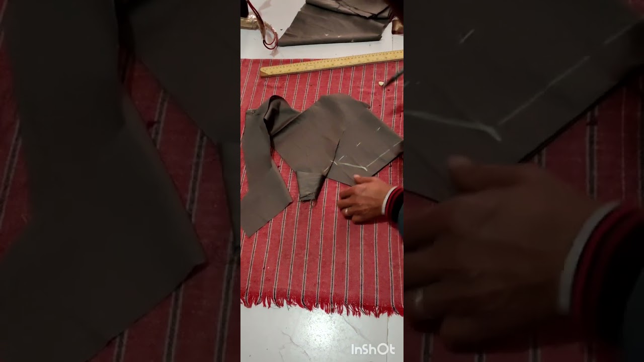 Plate wala blouse papa cutting karke dikhayenge✂️🤔