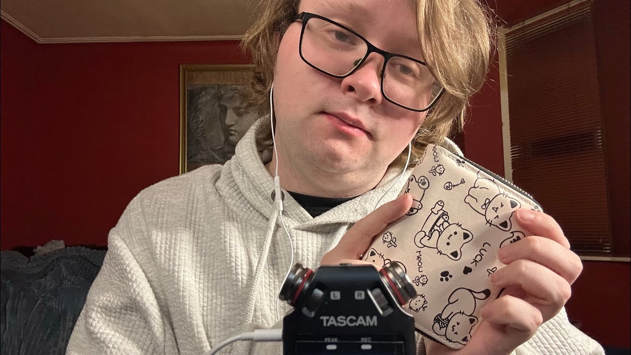 ASMR Triggers That Will Put You In A Deep Sleep