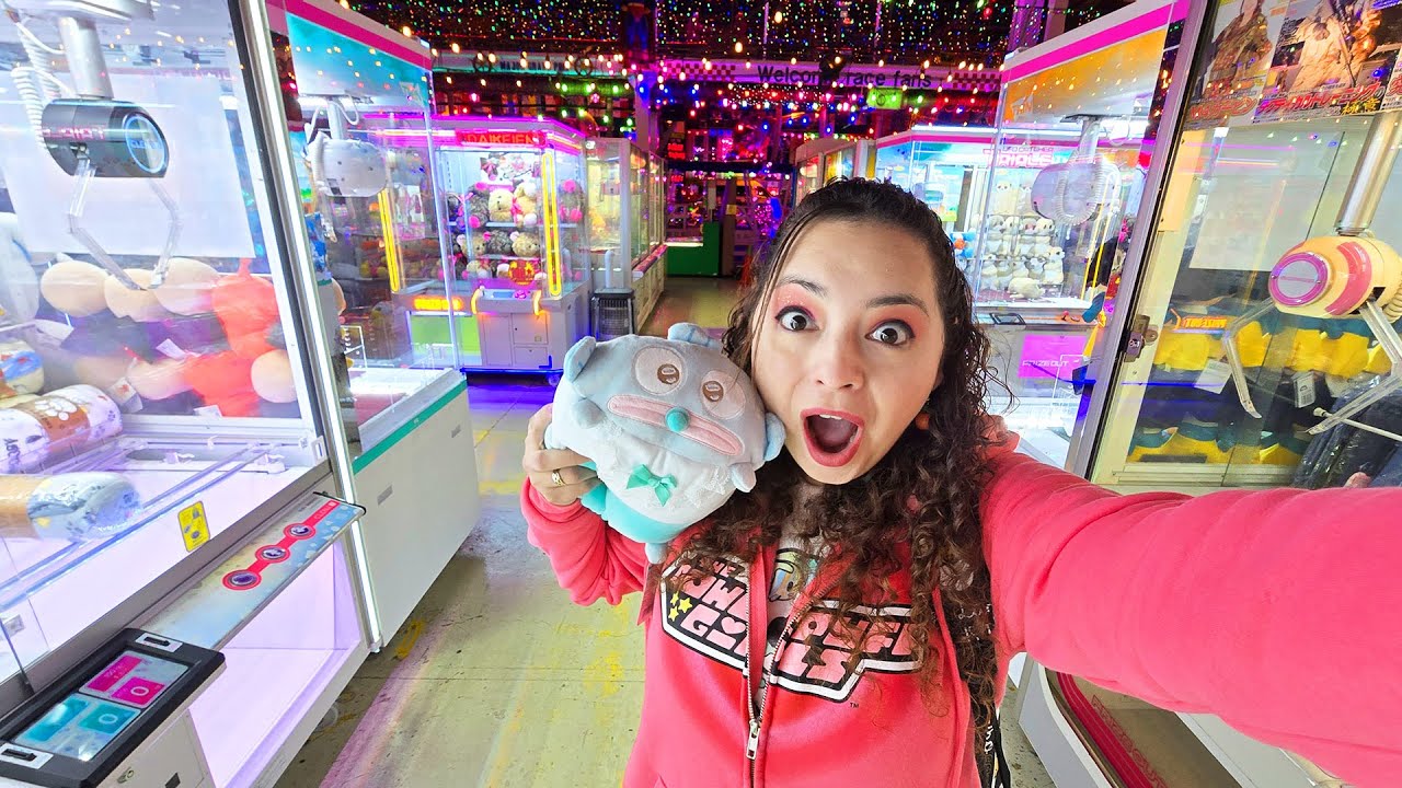 Winning from a HUGE MEGA arcade in Japan!!