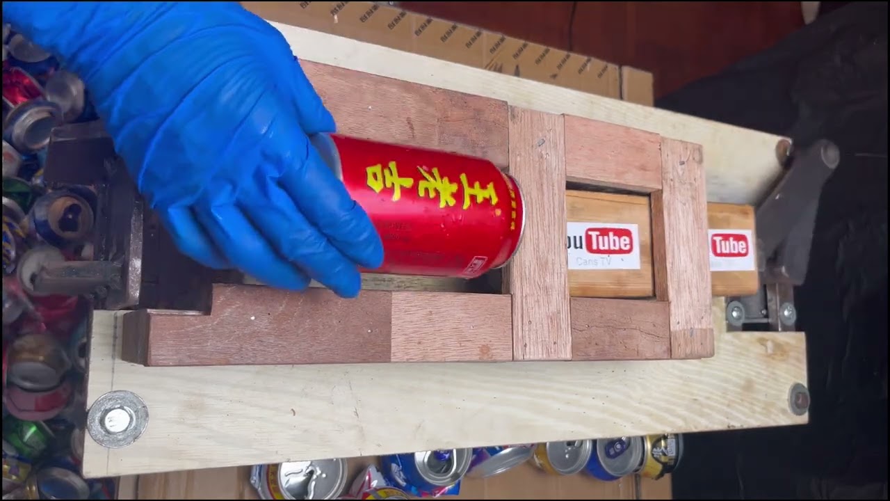 Minimalist wooden machine build #shorts  #cancrushin #cancrushing #satisfying #HolidaysOnShorts