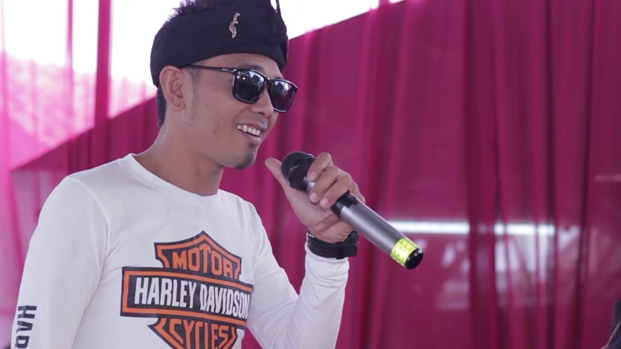 PATI LALAKI . CEU TARSIH LIVE SHOW