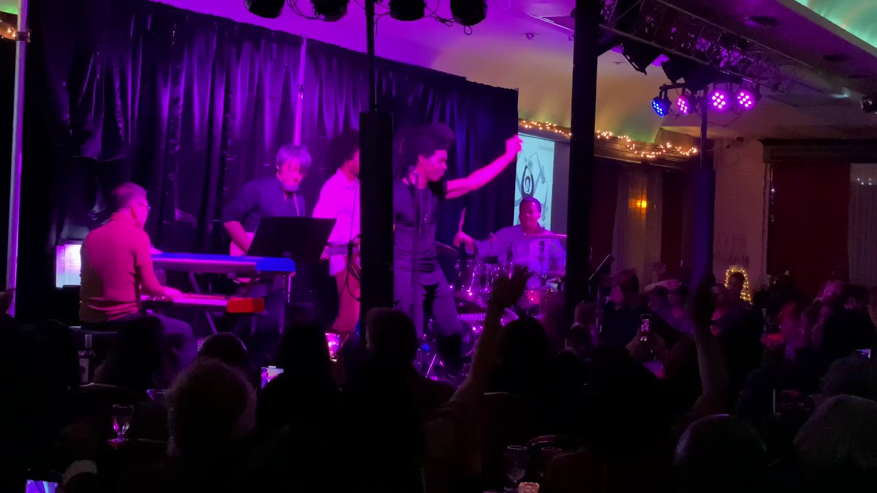 Pleasure Seeker - Paul Taylor 2019 (Smooth Jazz Family)