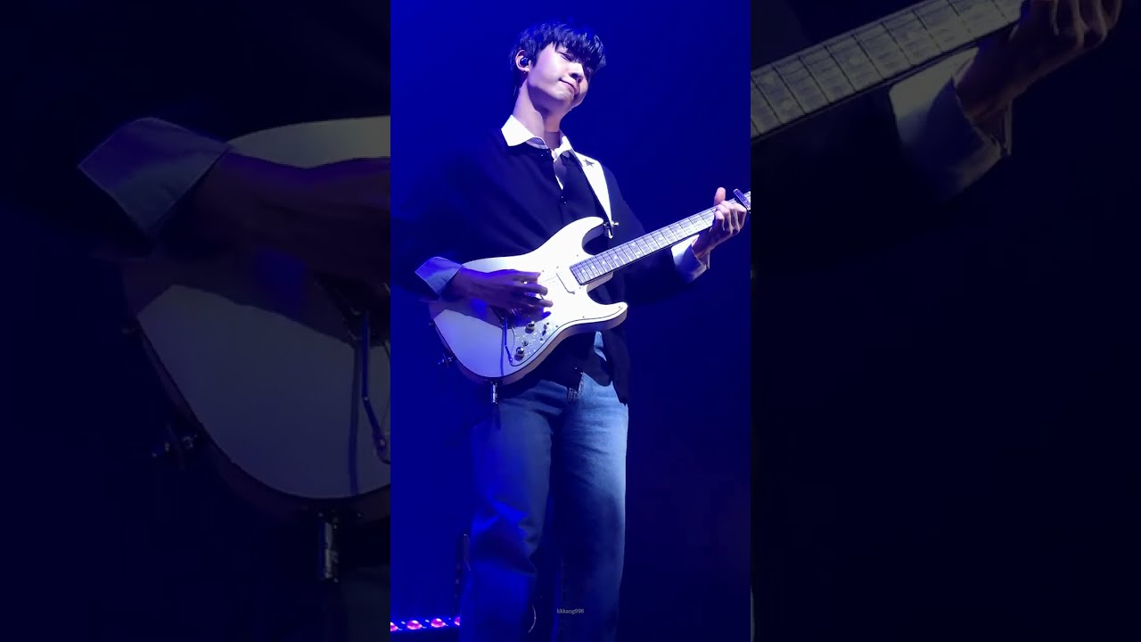 [세로캠] 비바람을 건너 (Beyond the Storm) - 원위 강현(ONEWE KANGHYUN) focus 251206 Between Shadow&Light(빛과 어둠 사이)