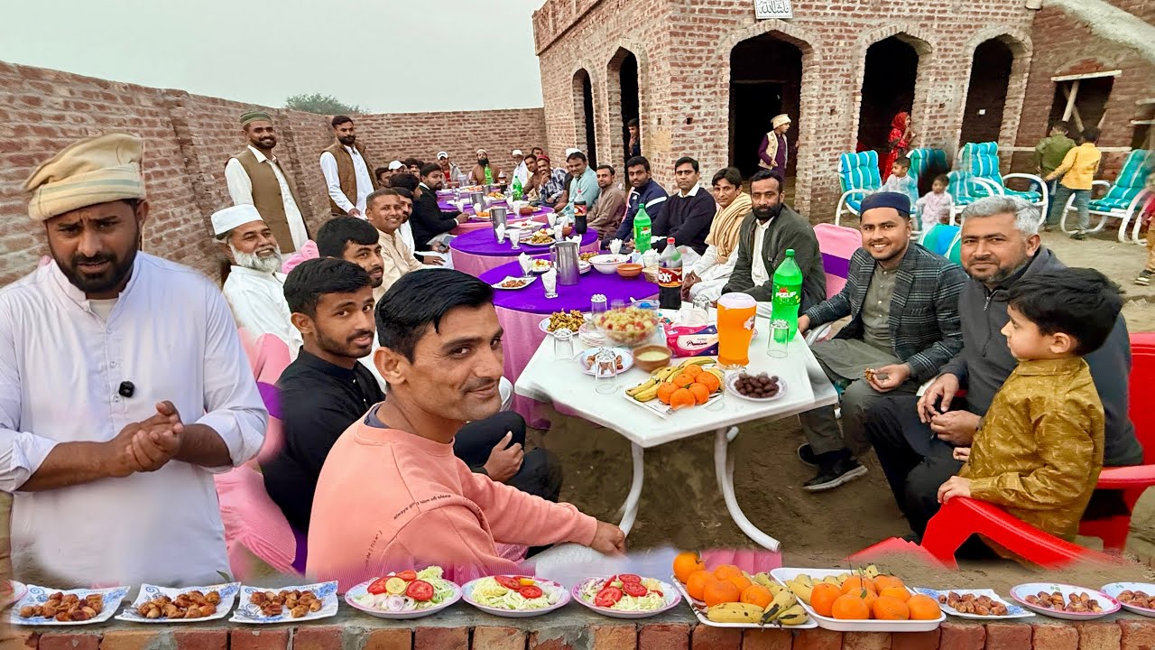 Dera pe 1st Iftar Party With Friends | Dostoon Ke Saath Special Iftari Night 🌙Iftar Night at Dera 🕌
