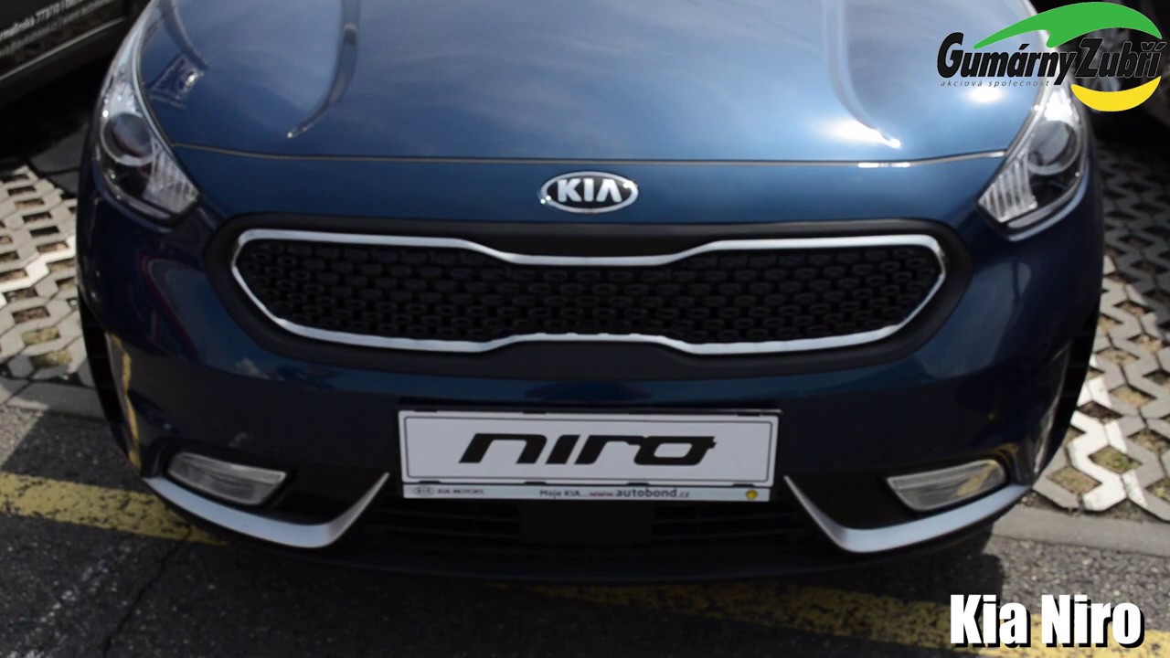 Kia Niro (Tailored Floor Mats fitting video by Gumarny Zubri)