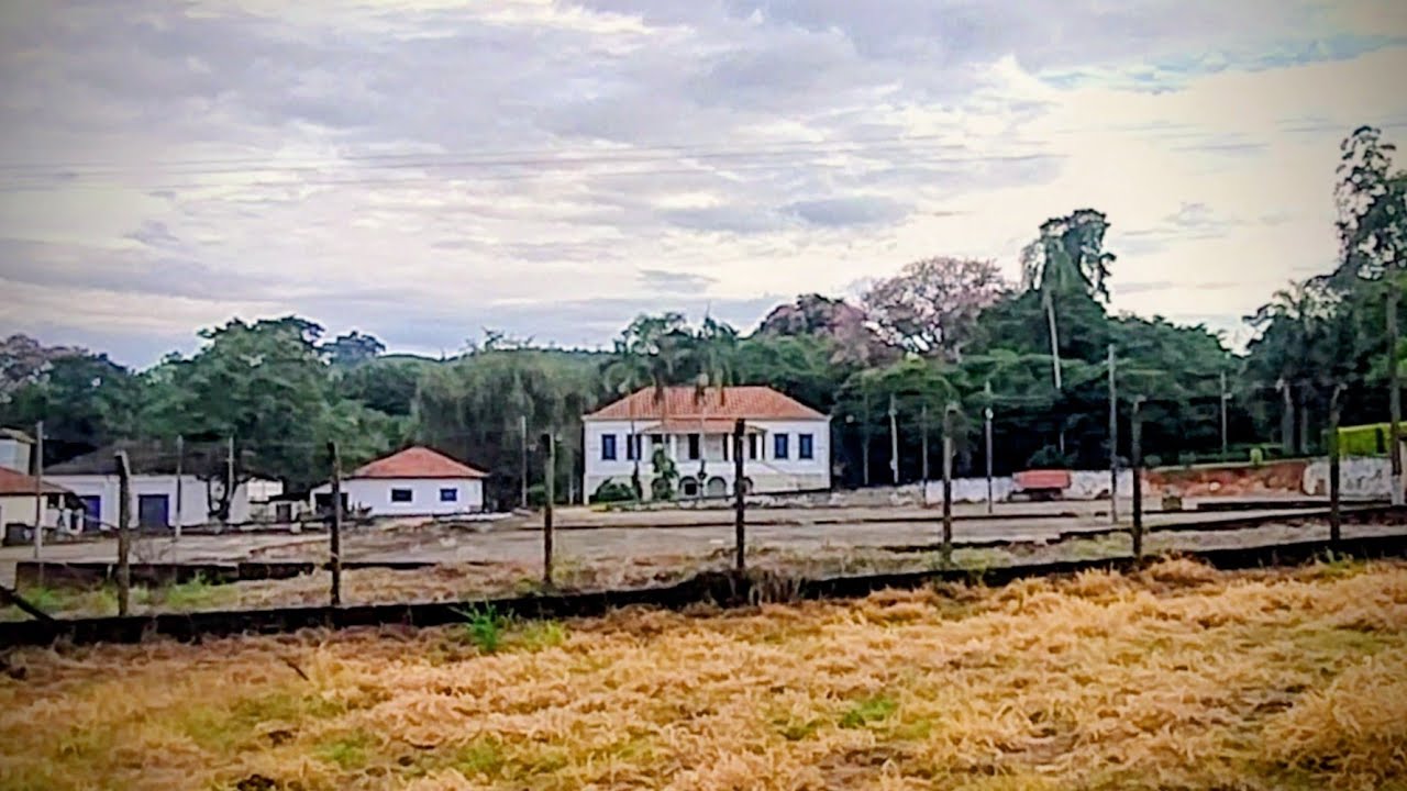 Estrada de Chão de Guaxupé a Tapiratiba: Cachoeiras e Fazendas Antigas