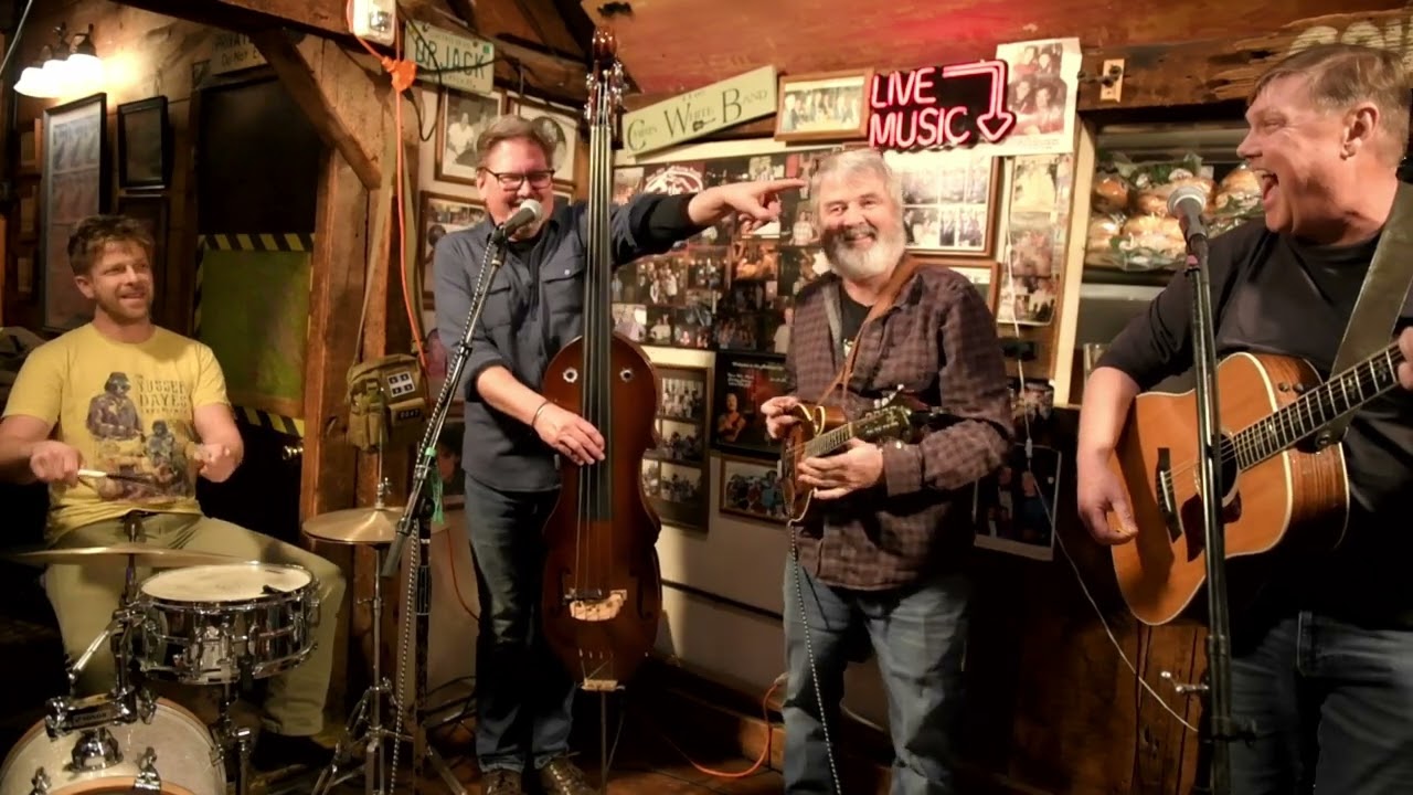 Lex Buzzell With Jim & Steve   Common Man Open Mic 12 30 2025