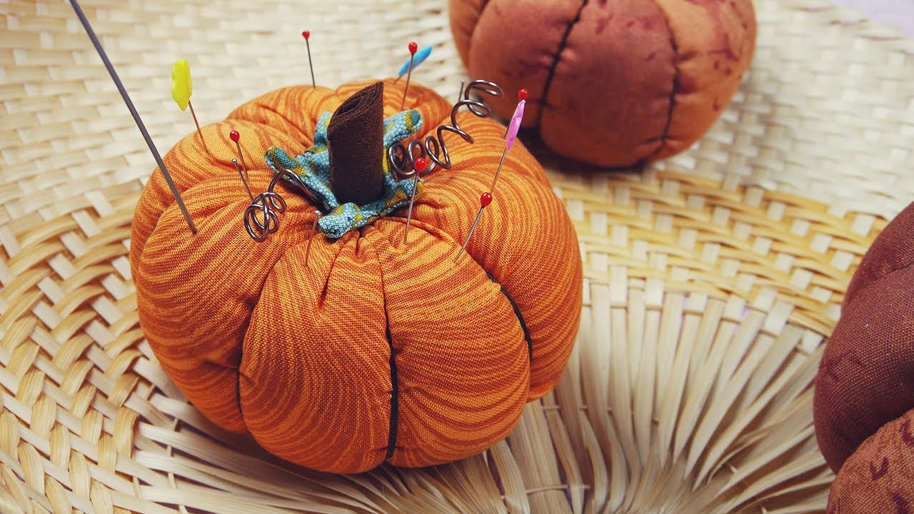 DIY Pumpkin Pincushion