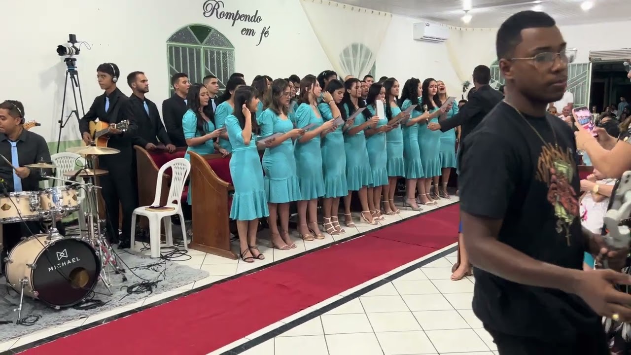 MEDLEY 1 - 33 anos Mocidade Rompendo em Fé