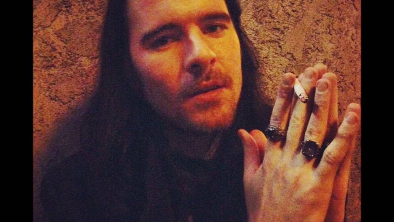 Barrie-James O' Neill - Black Hole Sun (Soundgarden cover)
