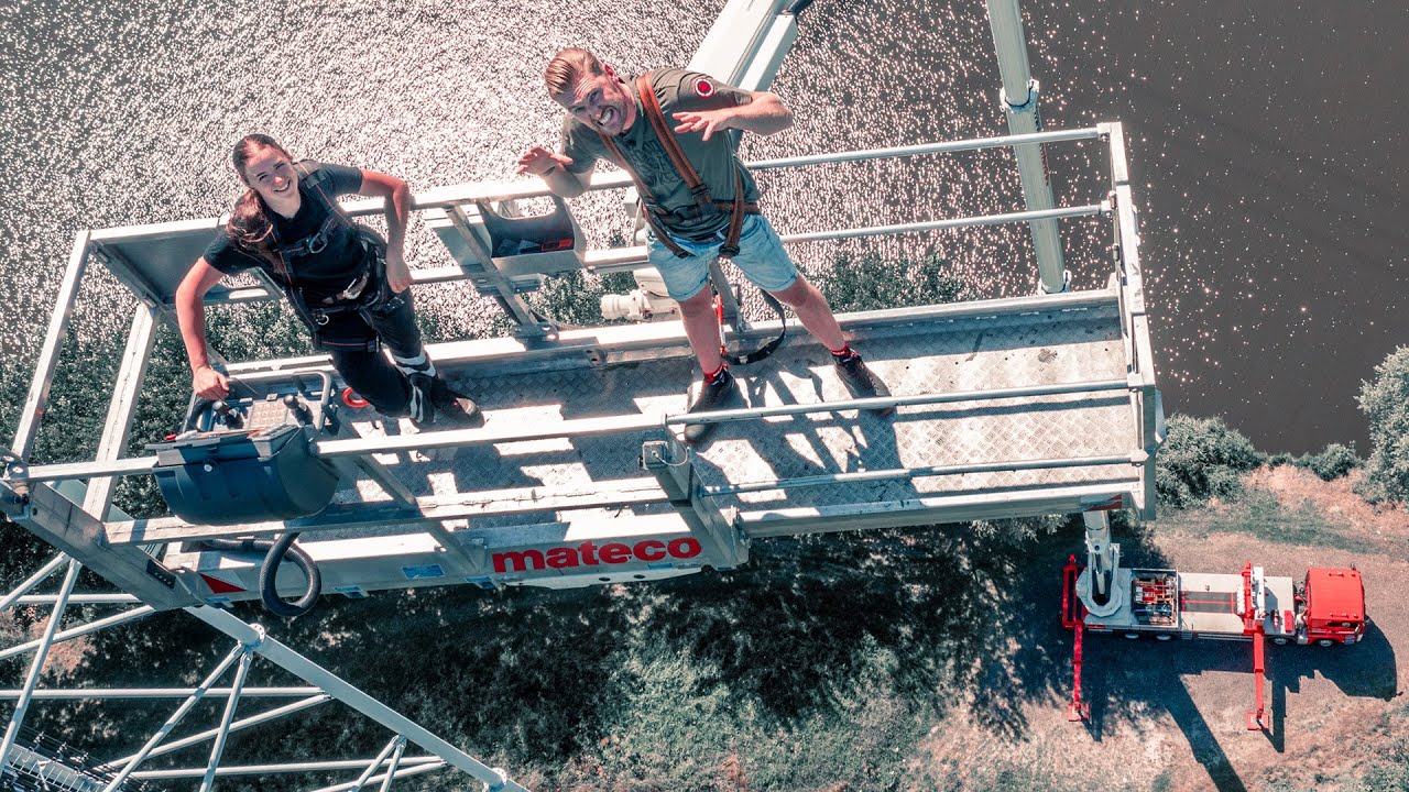 ​Stalen zenuwen op 75 meter hoogte met vrachtwagenhoogwerker van Mateco! 😱💩