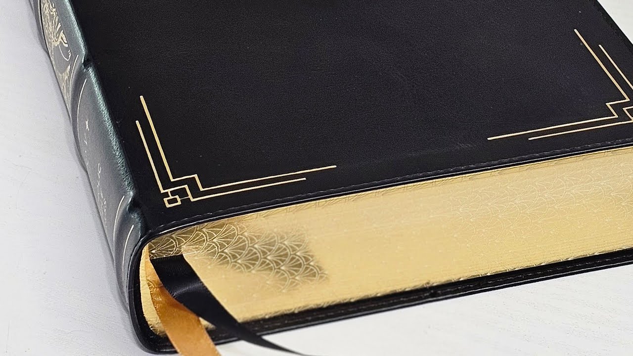 Иллюстрированная католическая Библия NRSV от Catholic Bible Press #newrelease #review @Thomasnelson
