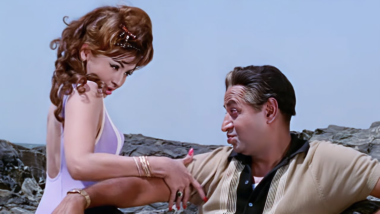 Helen Dance Song : Is Duniya Mein Jeena Ho To | Lata Mangeshkar Song | Gumnaam