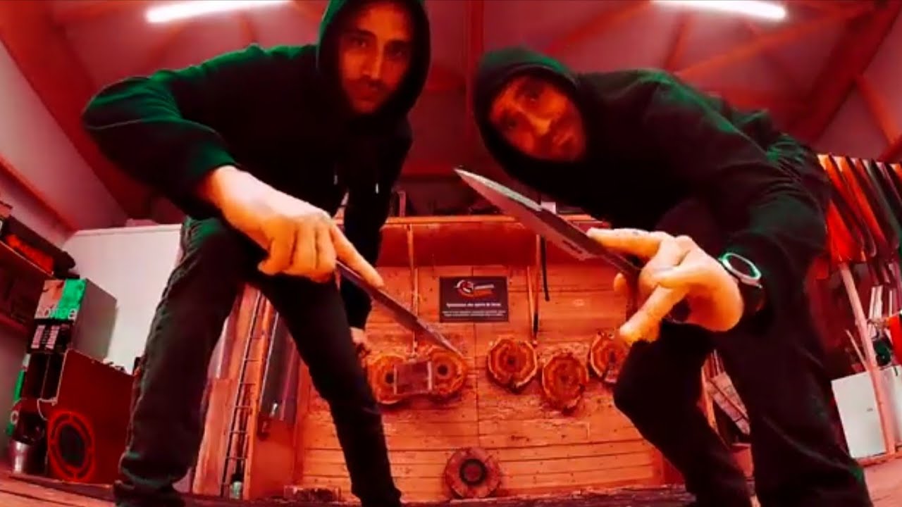 Les Abeilles d'acier en Fat Boy Slim