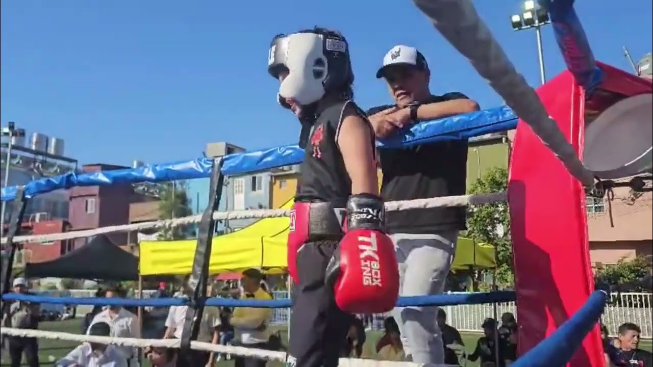 Exhibición sábado 3/5 Boxeo de alto impacto en los barrios 🥊🦉