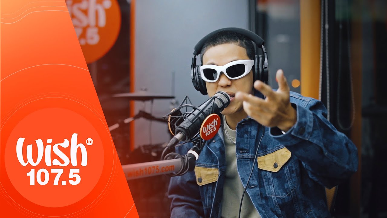 Nik Makino (feat. NEXXFRIDAY) perform 