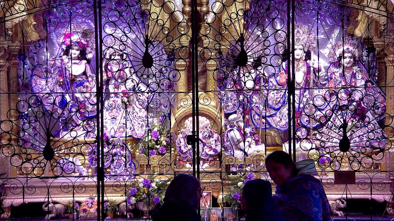 Bhaktivedanta Manor | Darshan