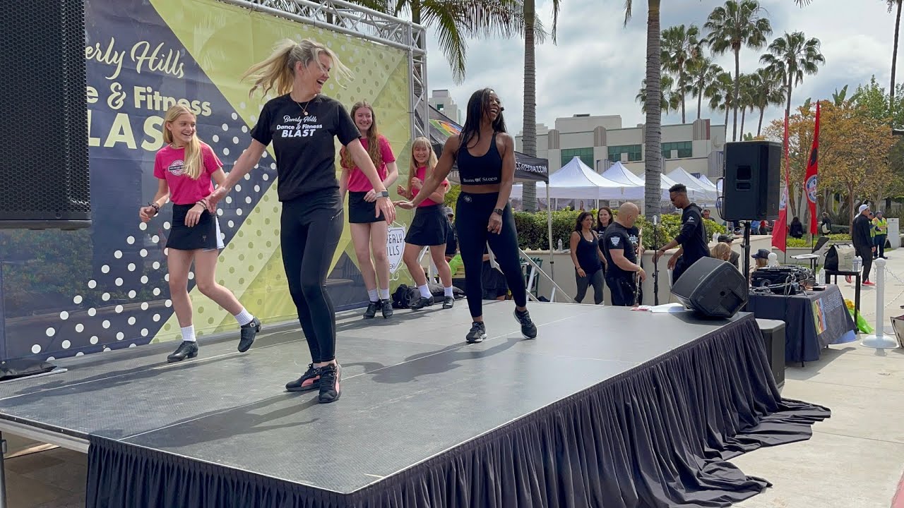 Nicole Steen’s Zumba Dance to “Bailar” by Deorro ft. Pitbull & Elvis Crespo at the BH Fitness Blast