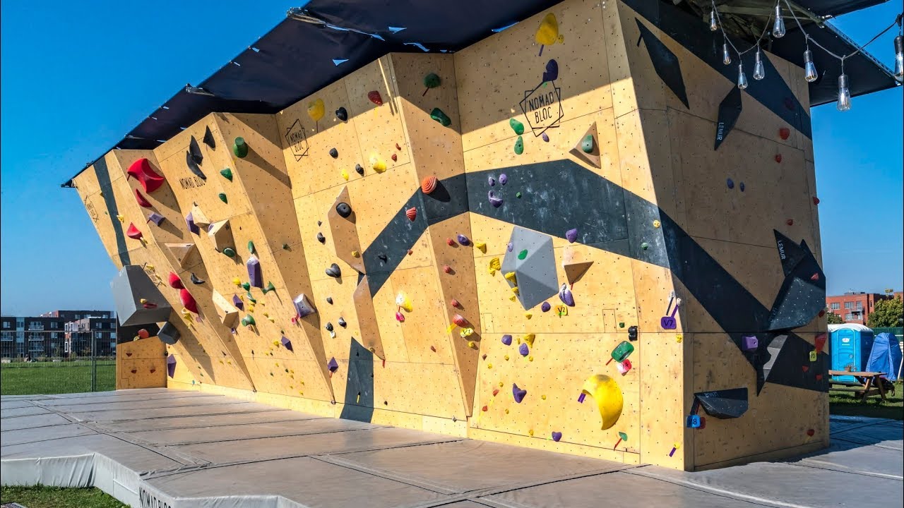Nomad Bloc: A portable climbing wall
