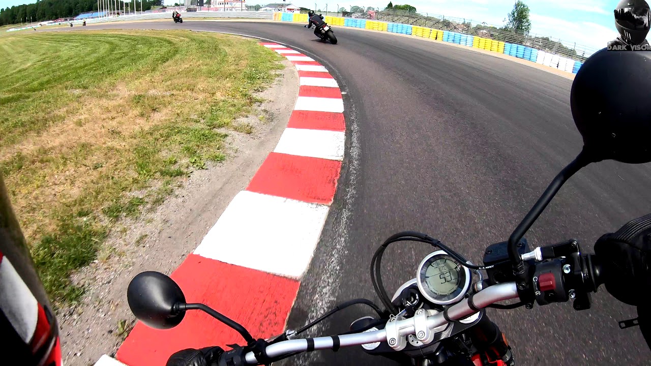 Ducati Scrambler 800 - Race Track