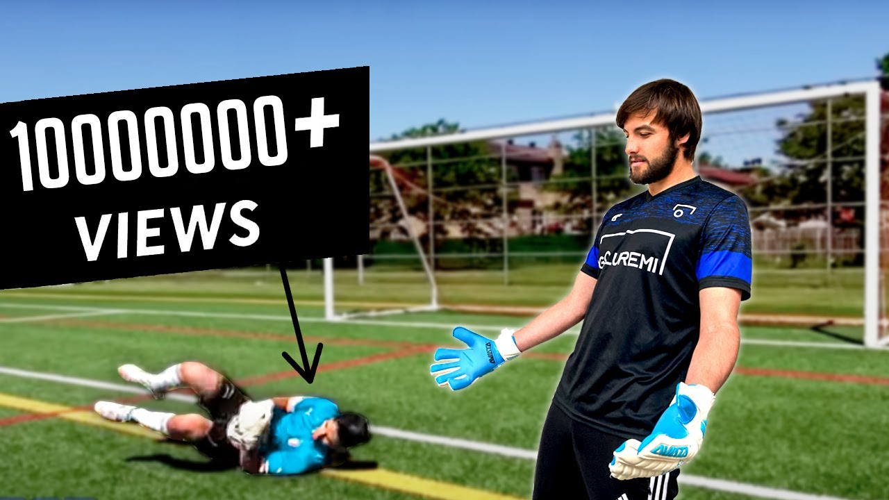 WORST GOALKEEPING TUTORIAL ON YOUTUBE - GOALIE REACTS